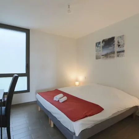 Bright T3 #trainstationoftours #center #formations Appartement *